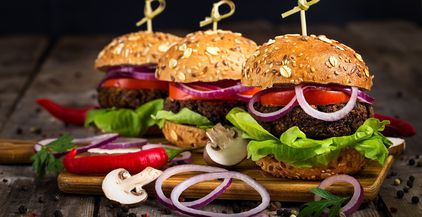 vegan-burgers-2021-08-26-15-32-03-utc
