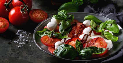 italian-caprese-salad-2021-08-26-23-07-35-utc