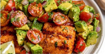 Grilled-Salmon-with-avocado-Salsa-3