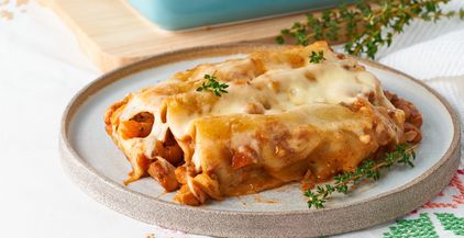 cannelloni-pasta-with-filling-of-ground-beef-toma-2021-08-28-02-00-48-utc