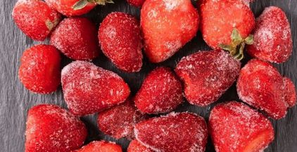freeze strawberries