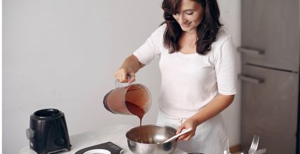 طريقة عمل المهلبية بالشوكولاتة والسوداني