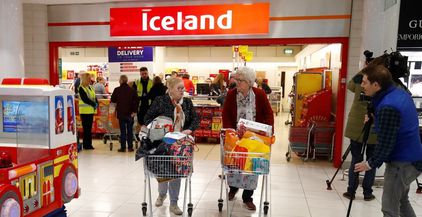 0_An-Iceland-store-in-the-Kennedy-Centre-opening-one-hour-early-to-allow-elderly-shoppers-to-buy-food